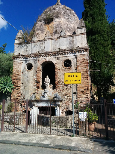 Grotta Santa Venera