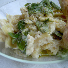 Creamy Cauliflower Sauce with Pasta