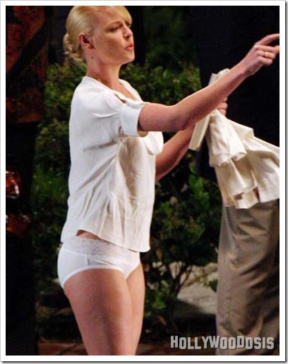  Sin pantalones, Katherine Heigl mostro sus panties en set de filmacion