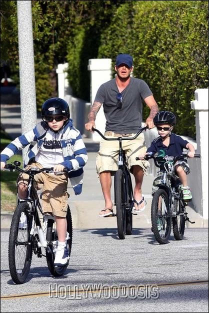[beckham son [5].jpg]