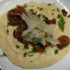 Creamy Mascarpone Polenta with Mushrooms Gravy