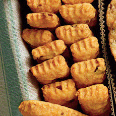 Bacon-Smoked Paprika-Cheddar Bars