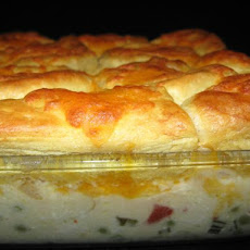 Potsie's Creamed Chicken and Biscuits Casserole