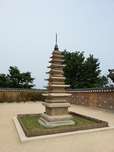 Naksan Temple Seven Storied Stone Pagoda, 