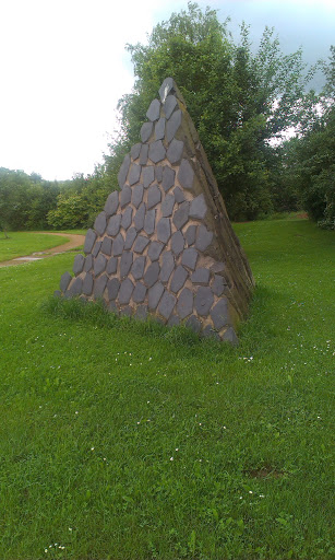 Steinpyramide