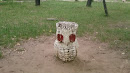 Парк Юность - Памятник Красноглазикам