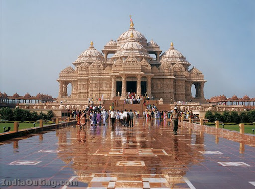 Noida Mor, New Delhi,