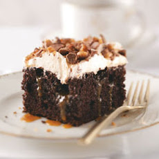 Toffee Poke Cake Recipe