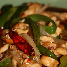 Chicken W/Cashews and Snow Peas