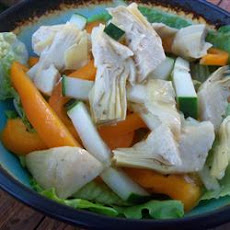 Artichoke-Red Pepper Tossed Salad
