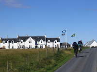 The Machrie Hotel and Golf Links (kolla in flaggan)