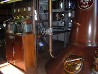 Bruichladdich Spirit Safe och Pot Still
