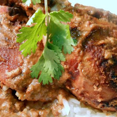 Chicken in Cardamom-Yogurt Sauce