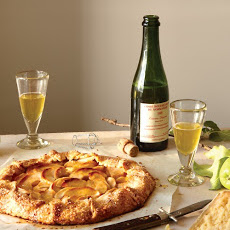 Apple Crostata with Cheddar Crust