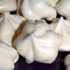 Vanilla Bean Meringue Cookies
