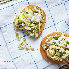 Tuna Gribiche Crostini