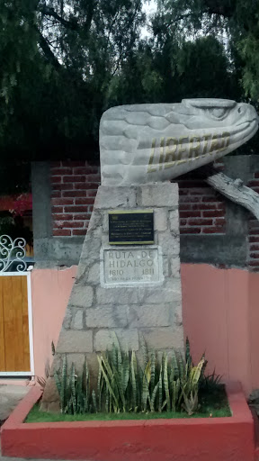 Monumento Ruta De Hidalgo - Bajada Del Tecolote