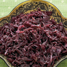 Brown-Sugar-Spiced Red Cabbage