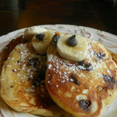 Quick Banana-Chocolate Chip Pancakes