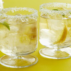 Amaretto Sour with Prosecco