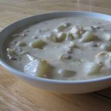 Emma's Slow Cooker Clam Chowder