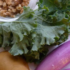 Glazed Pear and Kale Pesto Pizza