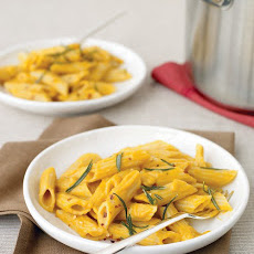 Penne with Creamy Pumpkin Sauce