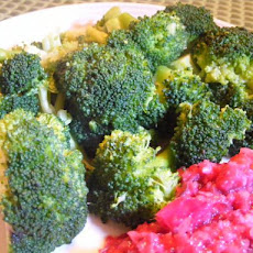 Broccoli With Garlic and Soy Sauce