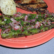 Grilled Asparagus With Peppercorn Vinaigrette