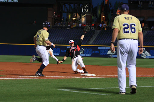 IMAGE: http://lh5.ggpht.com/Lavanut/SIUsmNfT5PI/AAAAAAAABWg/VSgWO-daLrM/IMG_0111-before.jpg?imgmax=512