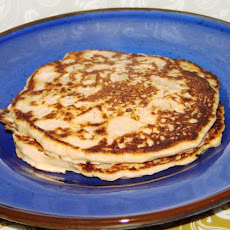 3 Ingredient Fluffy Apple Pancakes!