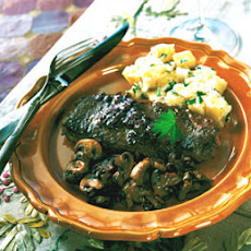 Steaks with Sauce Bordelaise