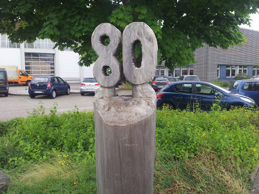 80 Monument