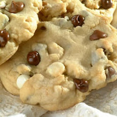 Jumbo 3-Chip Cookies