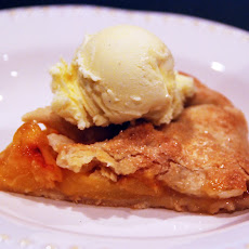 A Simply Elegant Peach Tart