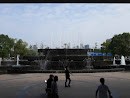 诸暨火车站前喷泉