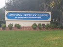 Daytona  State College Entrance Sign 