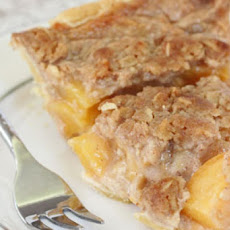 Peach Crumble Pie