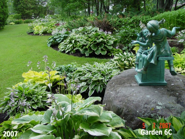 [After_Garden6C_2007_13.jpg]