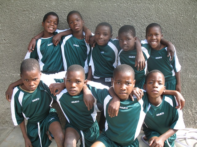 [Socceruniforms0203.jpg]