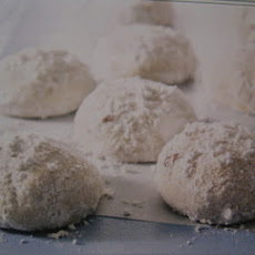RUSSIAN TEA COOKIES