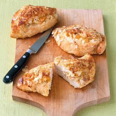Almond-Apricot Chicken with Mint Pesto