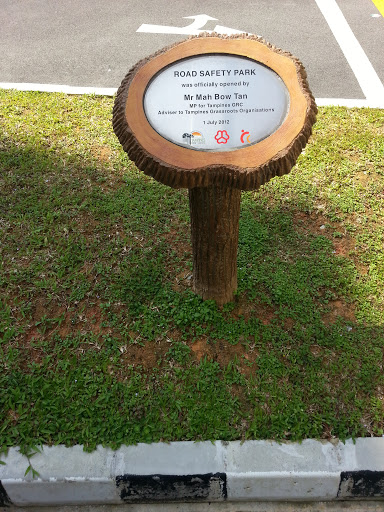 Road Safety Park Logs