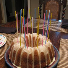 Extra Moist  Lemon, Sour Cream and Vanilla Pound Cake