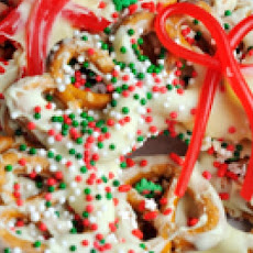 Pretzel Wreaths