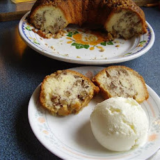 Lemon-Amaretto Bundt Cake