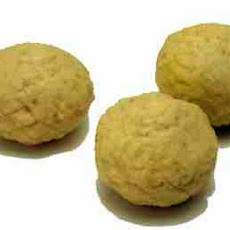Lyssie's Matzoh Balls