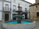 Fuente Plaza Del Pueblo