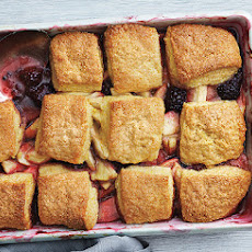 Apple and Blackberry Polenta Cobbler