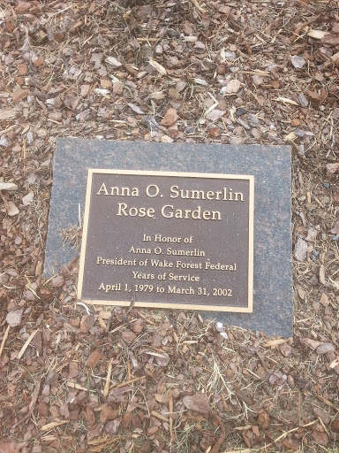 Anna O. Sumerlin Rose Garden